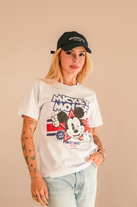T-shirt Mickey Mouse Play Hard – ver produto